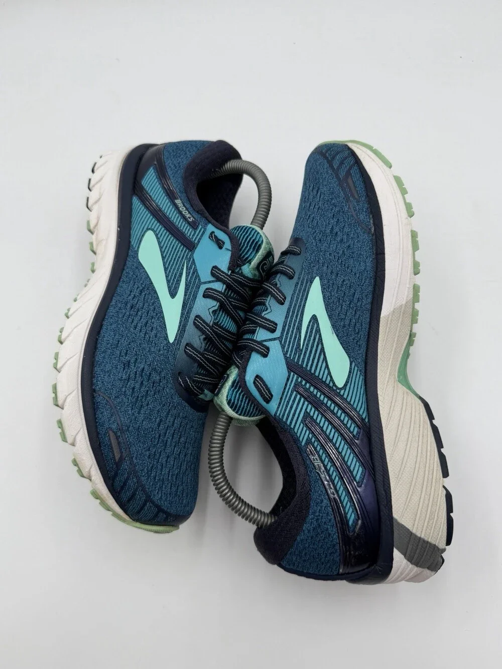 N/A brooks adrenaline
